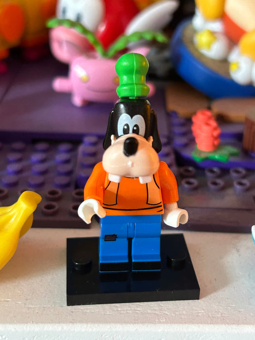 Goofy Minifigure from 71044 Train Station RARE