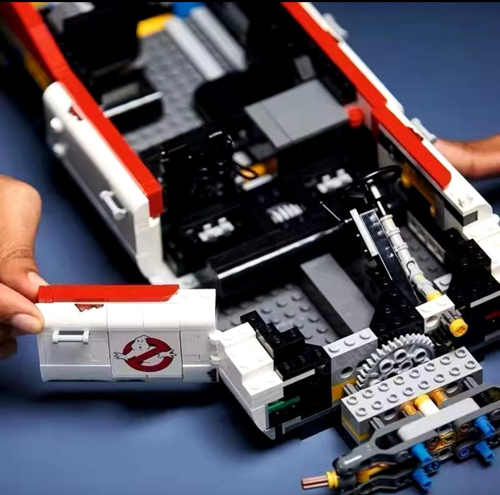 1959 Cadillac Miller-Meteor ambulance 10274