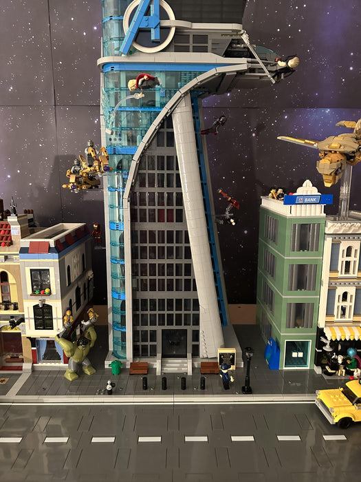 New-York's Super-Hero Headquarters 76269